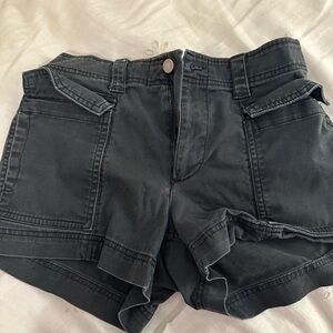 Black old navy cargo shorts